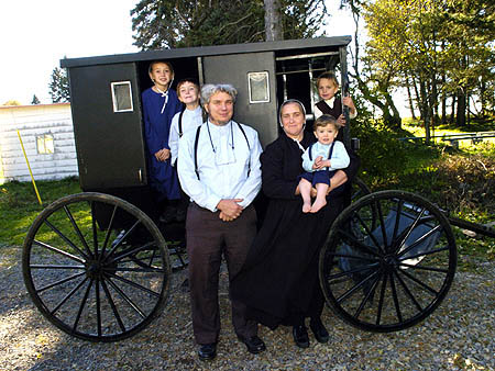 uh60967,1295998937,amish.jpg