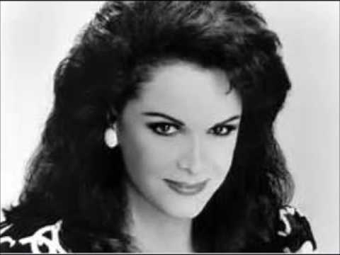 Youtube: Heisser Sand  -   Connie Francis 1966