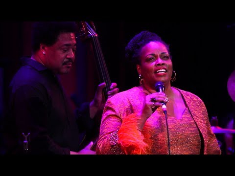 Youtube: Dianne Reeves Performs "I Wish You Love" (2017)