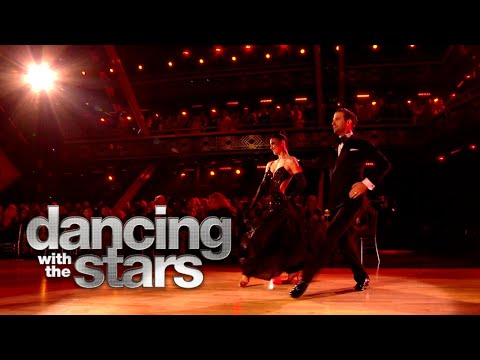 Youtube: Charli D'Amelio and Mark Ballas The Foxtrot (Week 6) | Dancing With The Stars on Disney+