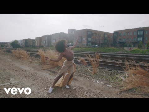 Youtube: Nina Simone - Feeling Good (Official Video)