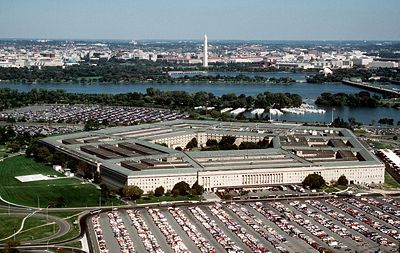 /dateien/gg35068,1189865593,400px-The Pentagon US Department of Defense building