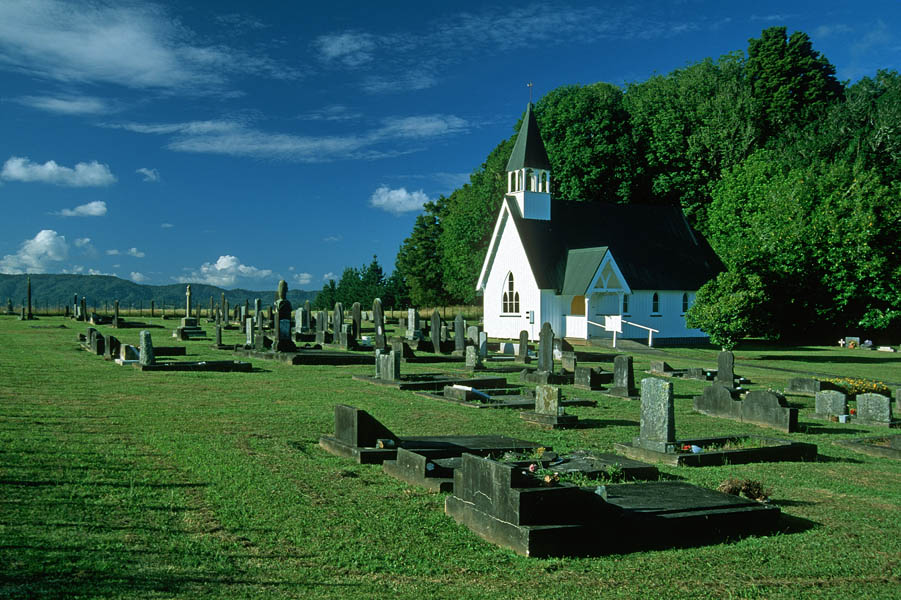 /dateien/uh28902,1155378294,Waimate chrch graveyard