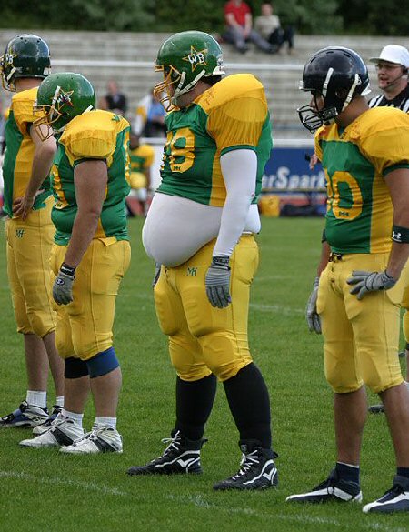 fat-football-player