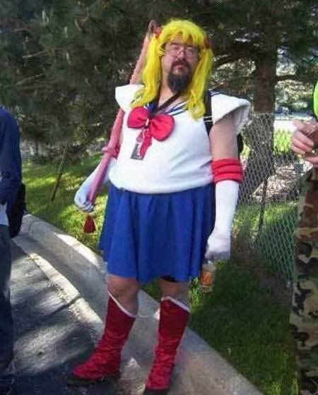 C6Q1PV fat-guy-in-a-sailor-moon-costume-