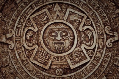 9413868-maya-kalender