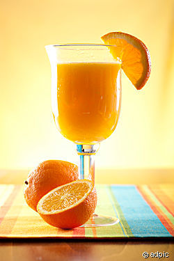 Frisch gepresster Orangensaft 174459