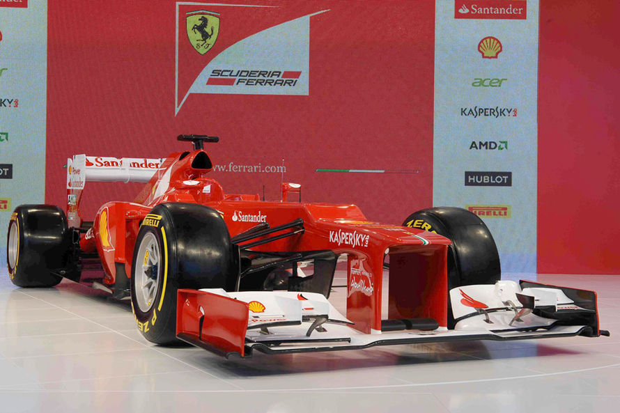 Ferrari-F2012-Praesentation-2012-fotosho
