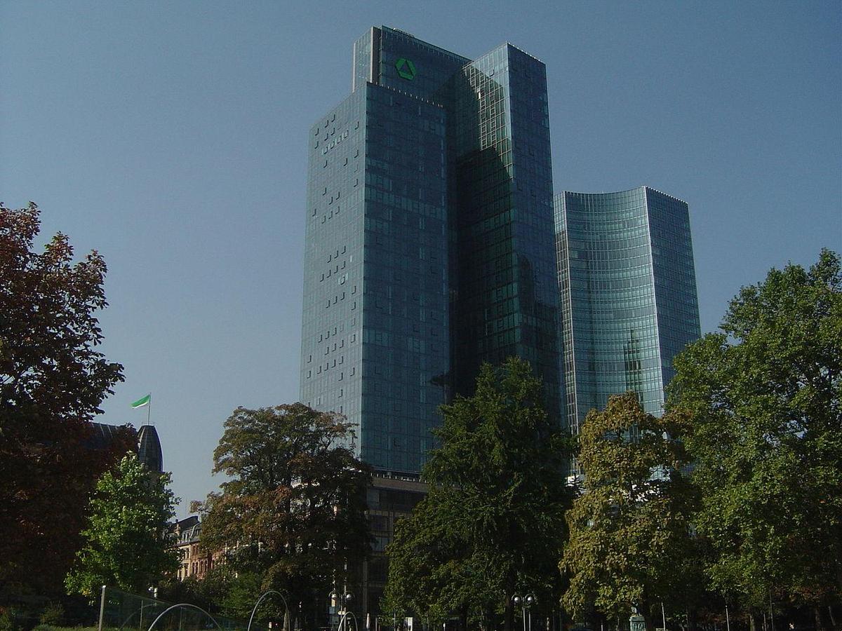 1280px-Dresdner Bank2C Frankfurt.