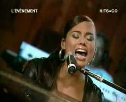 Youtube: Alicia Keys - If I Ain't Got You, Woman's Worth & Fallin' (L