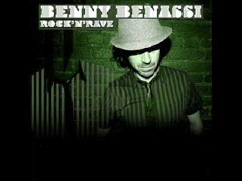 Youtube: Benny Benassi - Inside of Me HQ
