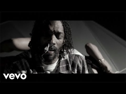 Youtube: Snoop Dogg - Blame It On Me ft. Quictamac