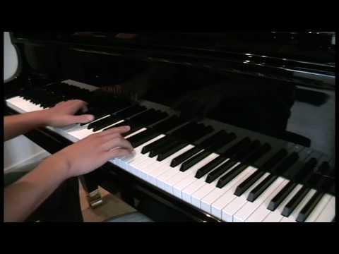 Youtube: Yiruma - River Flows In You Piano Cover