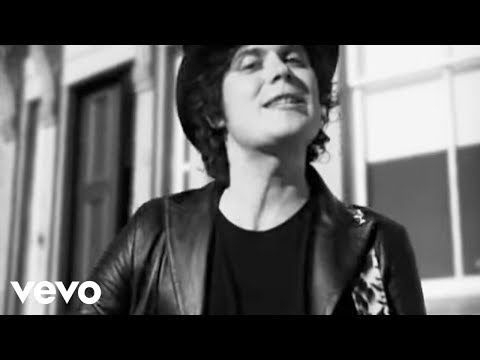 Youtube: The Fratellis - Henrietta (Official Music Video)