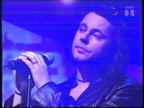 Youtube: Runrig - This Is Not A Love Song (Danish TV - 1999)