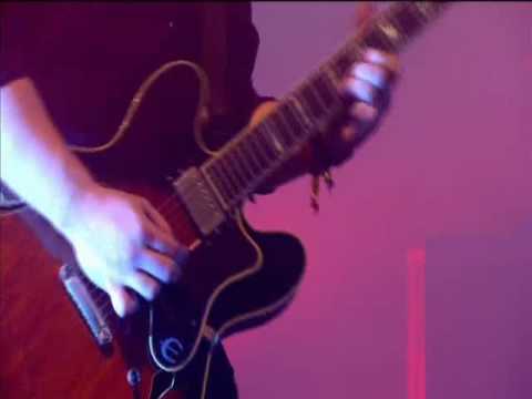 Youtube: Kings Of Leon - Glastonbury 2008 - 02 - Arizona
