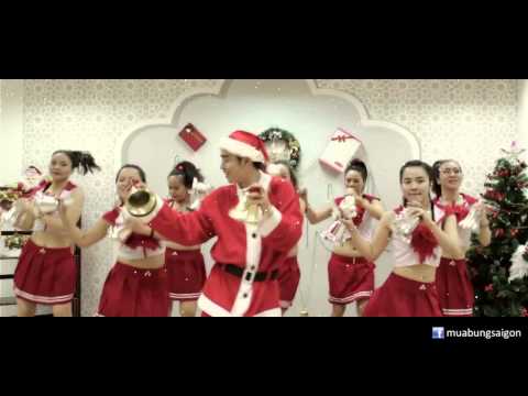 Youtube: We wish you a merry Christmas - Học nhảy Zumba cùng Mr. Túc | SaigonDance