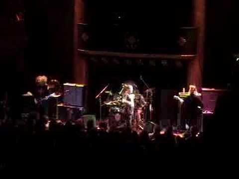 Youtube: Jello Biafra & The Melvins: "Moon Over Marin"