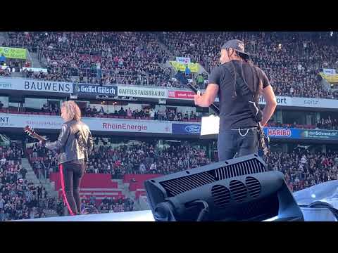 Youtube: Metallica - Viva Colonia [Live] - 6.13.2019 - RheinEnergieStadion - Cologne, Germany
