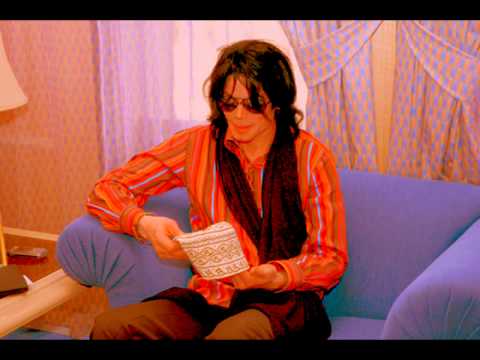 Youtube: Are baba!Michael Jackson in Oman So Beautiful!!!
