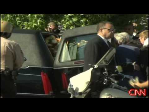 Youtube: Farrah Fawcett funeral
