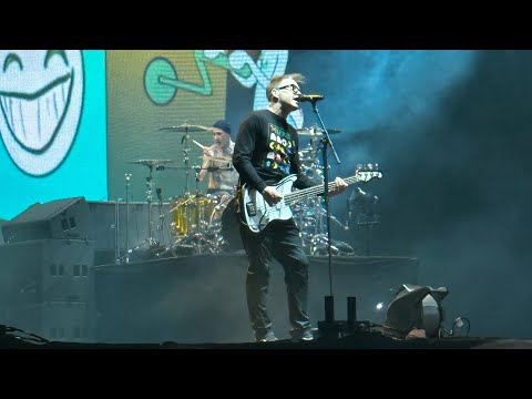 Youtube: Blink-182 “Dammit” (live at Coachella 2023 - Weekend 1)