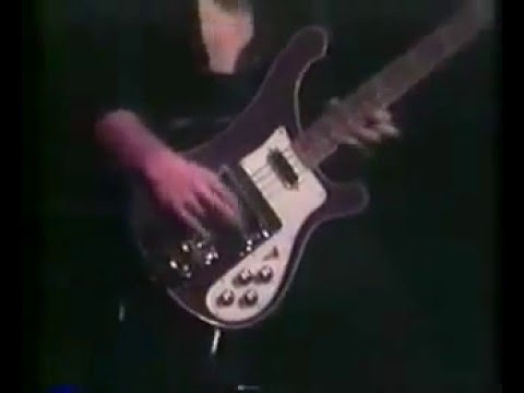 Youtube: Cliff Burton - Bass Solo  & "Trauma"  1982