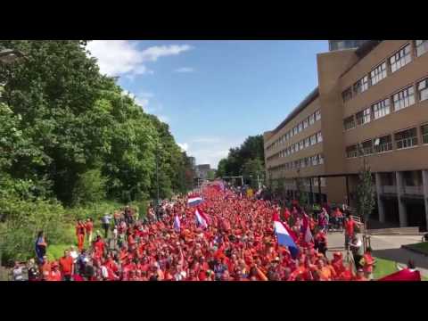 Youtube: van Links naar Rechts tijdens Vrouwenvoetbal bij Oranjefans.nl