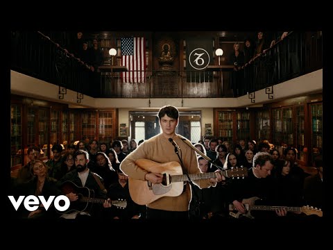 Youtube: Vampire Weekend - Capricorn (Official Video)