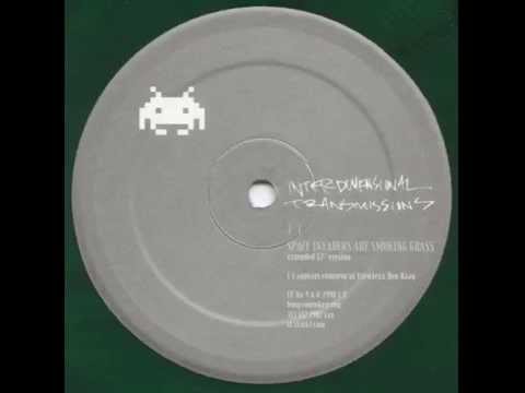 Youtube: I-f - Space Invaders Are Smoking Grass (Extended 12" Version)