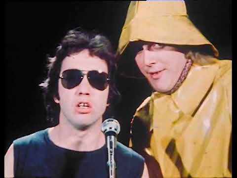 Youtube: Flash And The Pan - Hey St. Peter (colour corrected)