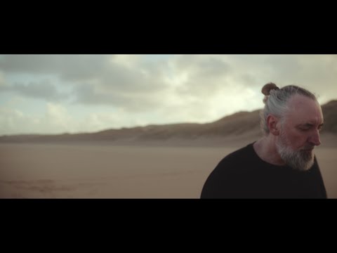 Youtube: FINK - What Would You Call Yourself (Official Video)