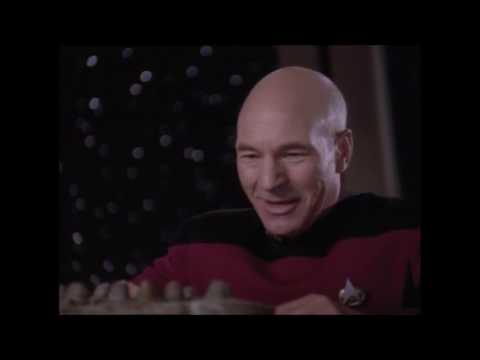 Youtube: Sinnlos Im Weltraum | Das fehlende Fragment -  Vadder schenkt Picard Satteltasche