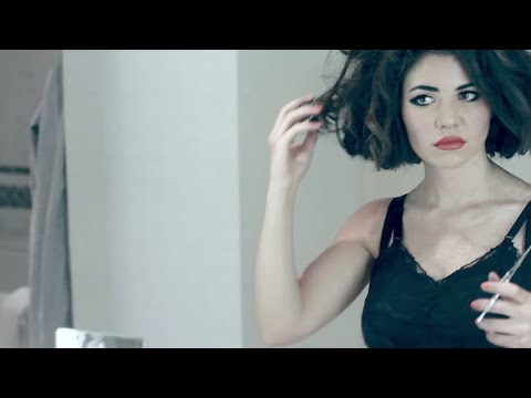 Youtube: MARINA AND THE DIAMONDS - FEAR & LOATHING [Official Music Video] | ♡ ELECTRA HEART PART 1/11 ♡