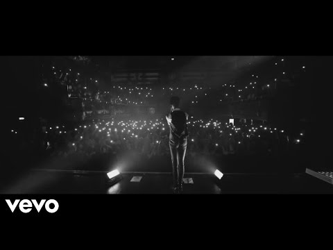 Youtube: Andy Black - 21 Guns (Official video)