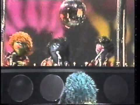Youtube: Sesamstraße - Ich verlor die Kekse in der Disco - Krümelmonster 1979