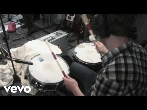 Youtube: The Maccabees - Love You Better (Down the Front Session)