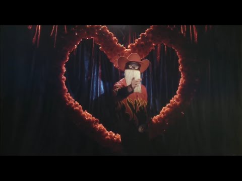 Youtube: Orville Peck - Roses Are Falling (Music Video)
