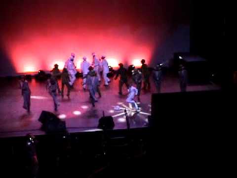 Youtube: Michael Jackson LOVED This Performance At His 45th Birthday Party He Gives Standing Ovation At End.