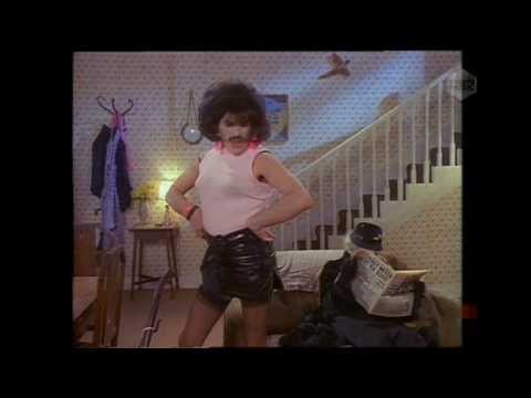 Youtube: Queen - I Want To Break Free (official video HD)