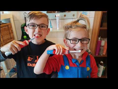 Youtube: Knorkator - Zähneputzen, pullern und ab ins Bett