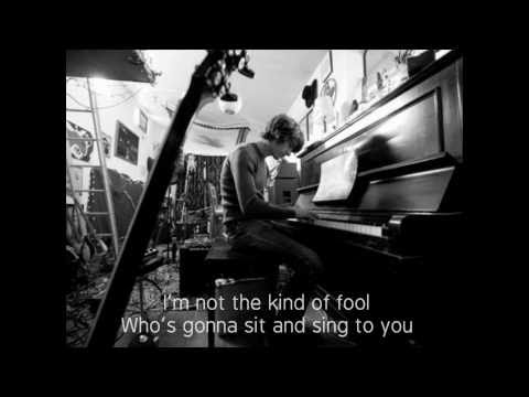 Youtube: Alex Turner - Stuck on the Puzzle (Lyrics)