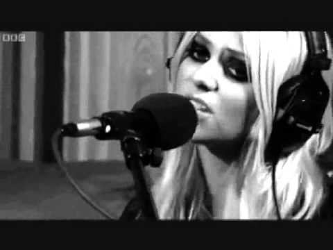 Youtube: The Pretty Reckless - Nothing Left To Lose