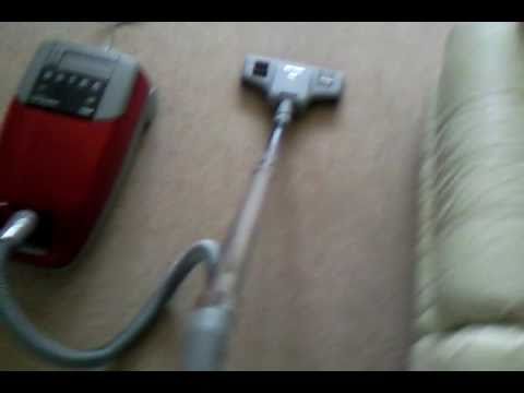 Youtube: AEG Vampyr 751i Electronic cylinder vacuum cleaner