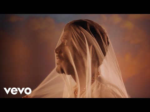 Youtube: Labrinth - No Ordinary (Official Video)