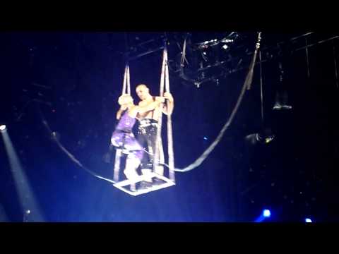 Youtube: P!nk in Melbourne, July 14, 2009 - Sober