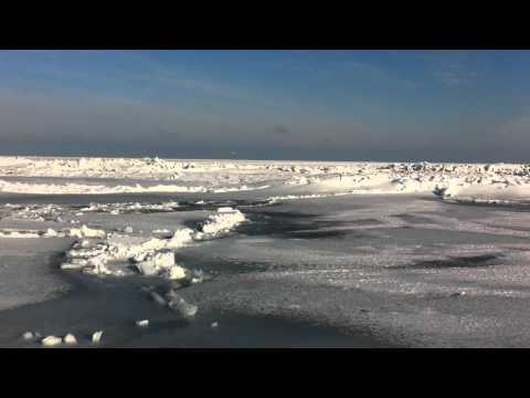 Youtube: Ostsee zugefroren - Berge von Eis / Usedom