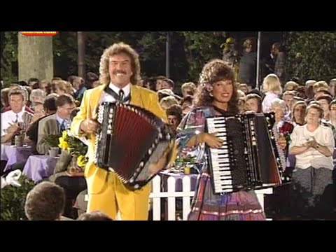 Youtube: Die Kirmesmusikanten - Hoch auf dem gelben Wagen 1994
