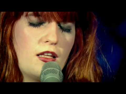 Youtube: [HD] Florence + The Machine - You've Got The Love (MLNS 2009)