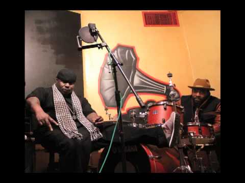 Youtube: L-Swift & Mr. Voodoo - Yes Yes Y'all